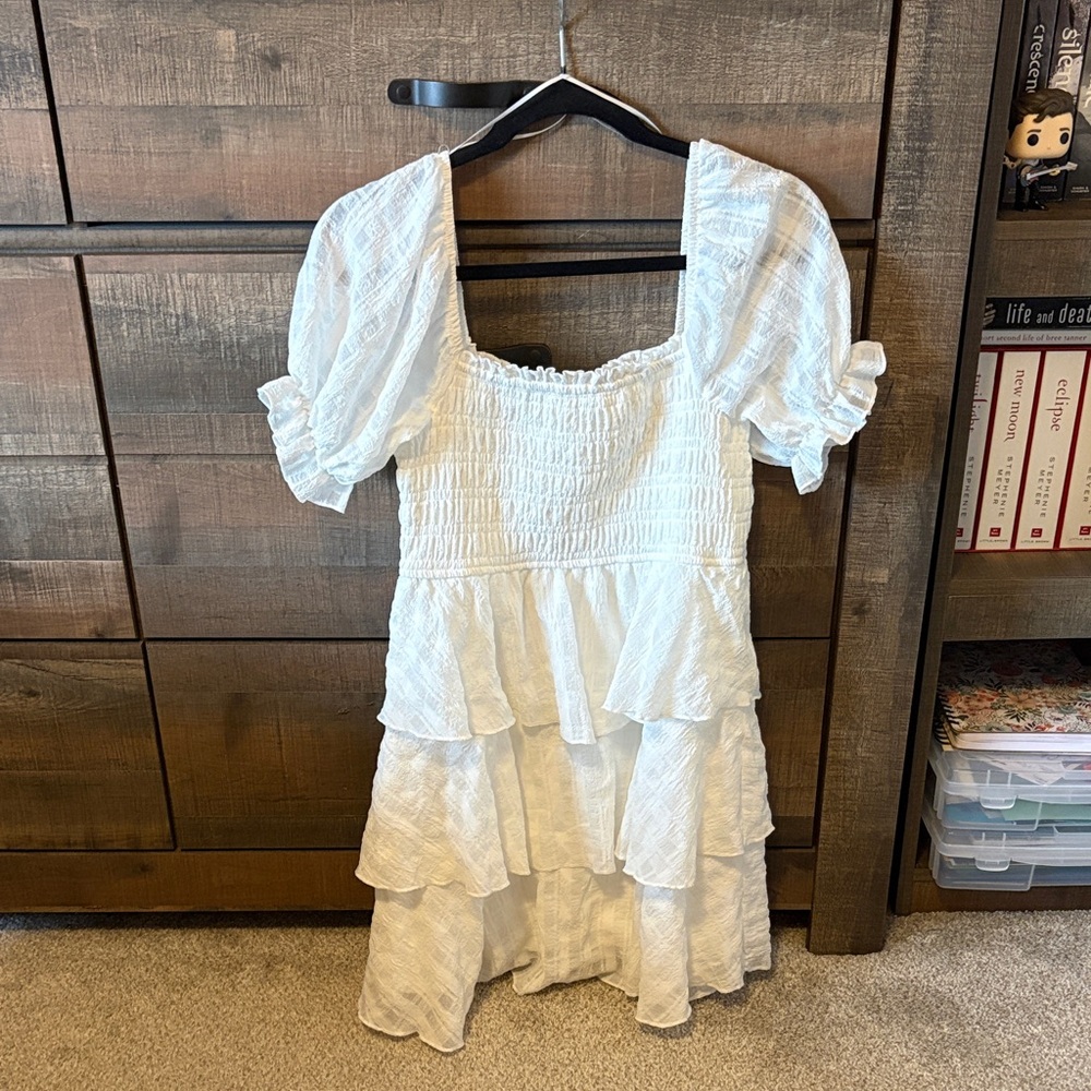 Elegant White Midi Dress